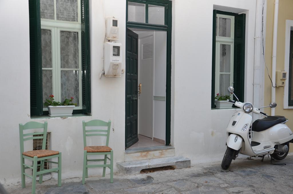 Aegli Rooms Wyspa Wyspa Tinos Pokój zdjęcie